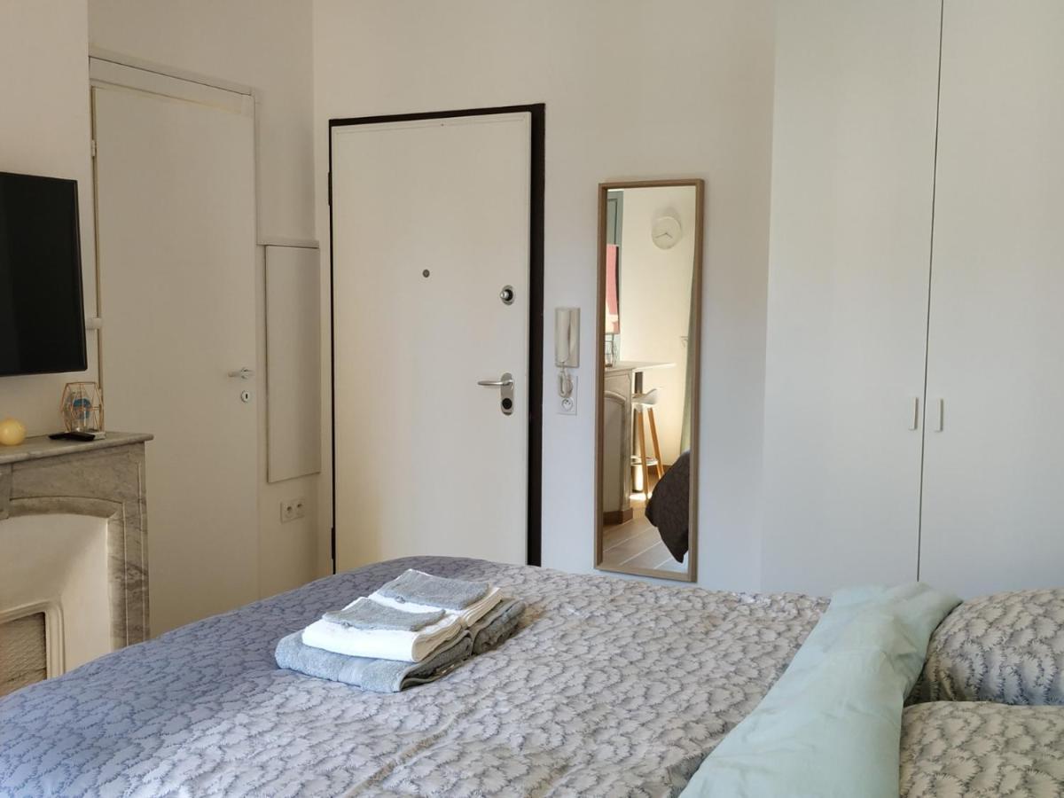 A 5 Mn A Pied De La Gare Confort Avec Balcon Apartamento *